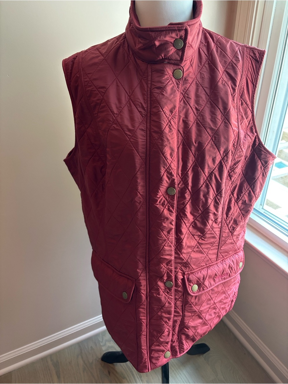 BARBOUR Diamond Quilted Maroon Vest Size 14